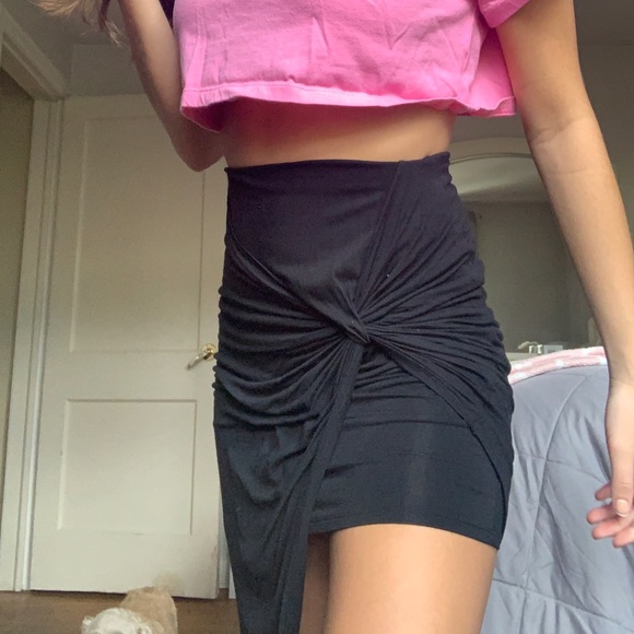 Black Knotted Skirt - Picture 1 of 5